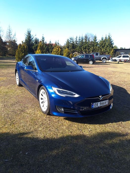 Tesla Model S Darmowe ładowanie, MCU2, Intel Atom, Kamery Surround, Bezwypadkowy