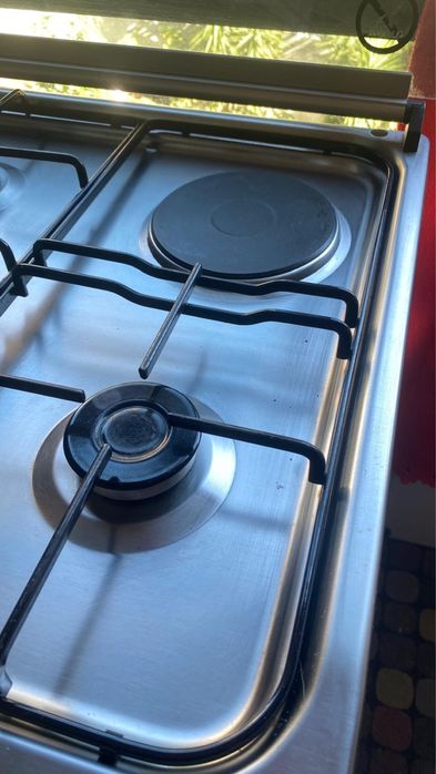 Fogão Meireles a gás/elétrico como novo – forno por estrear – 28 meses de garantia