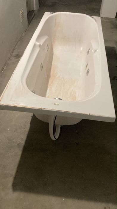 Banheira com jacuzzi
