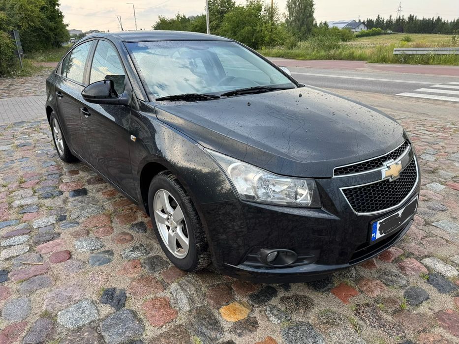 Chevrolet Cruze 2011 rok 1.6 benzyna Sedan,Bogate wyposażenie