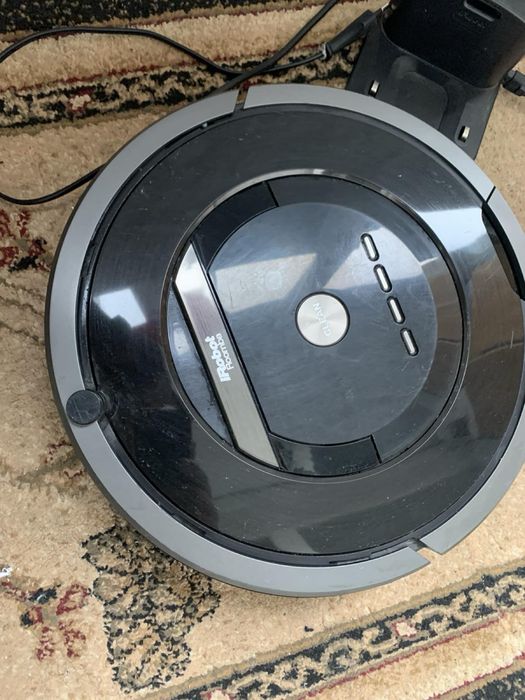 Робот-пилосос iRobot Roomba 880