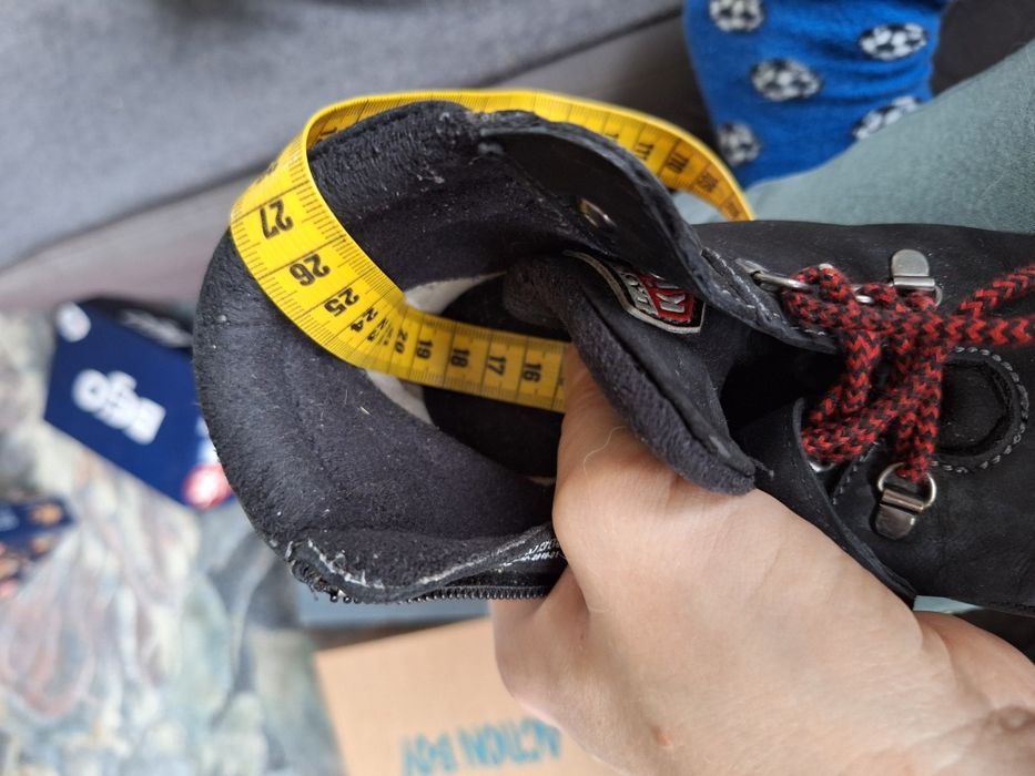 Lasocki buty lekko ocieplane trzewiki 28 czarne