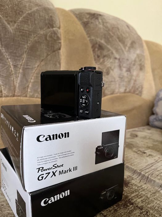 Трендова Цифрова камера/Canon PowerShot G7X Mark III black