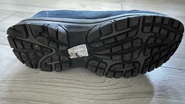 Męskie buty trekingowe - wsuwane. Antypoślizgowa podeszwa.