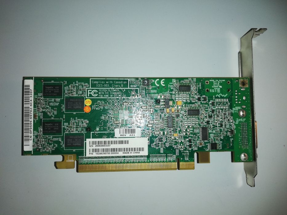 Placa ATI 128 Mb  Dvi port Dms-59