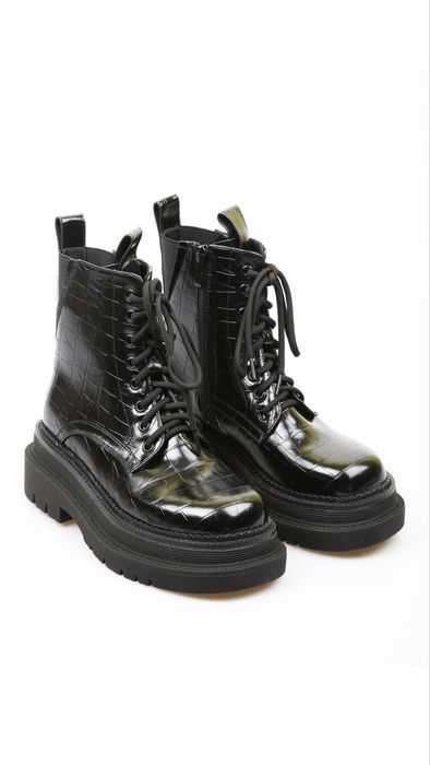 Ботінки нові жіночі