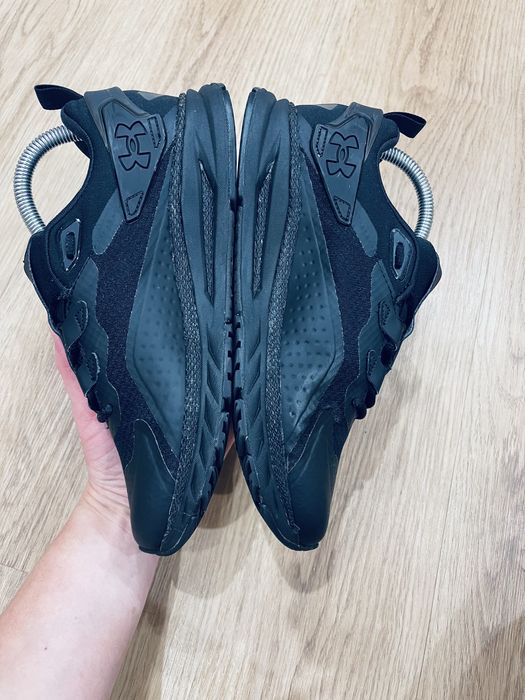 кросівки Under Armour 38.5р