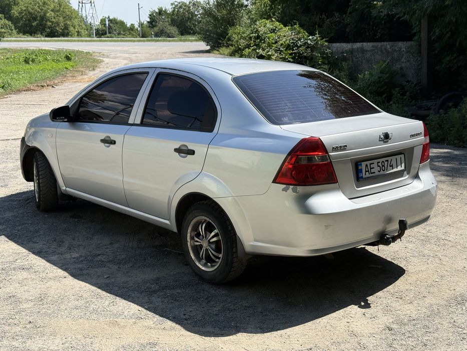 Chevrolet Aveo T250. 1.5 газ/бенз.