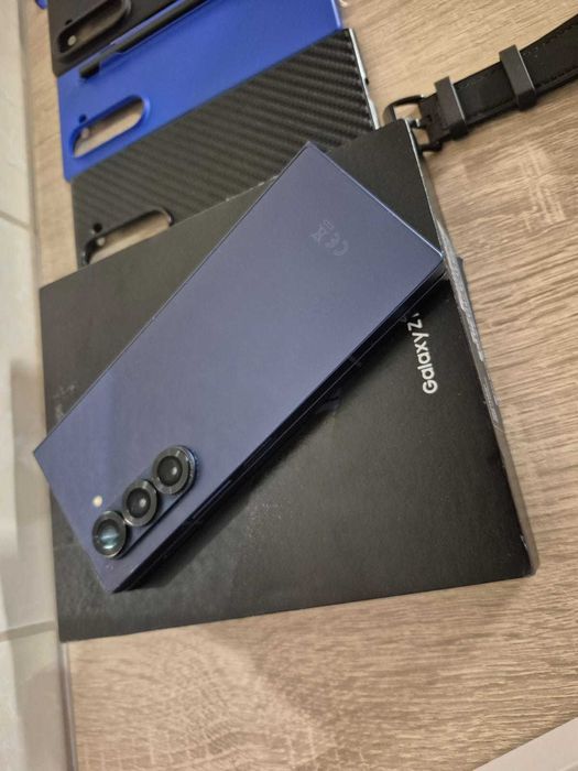 Zestaw Samsung z fold 6 512gb./watch 6 classic/buds 2fe.