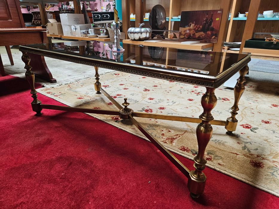 Mesa de centro em latão e vidro - óptimo estado geral