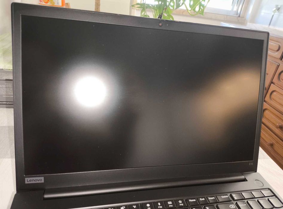 Portátil Lenovo ThinkPad E15 i7, 16GB, 512GB
