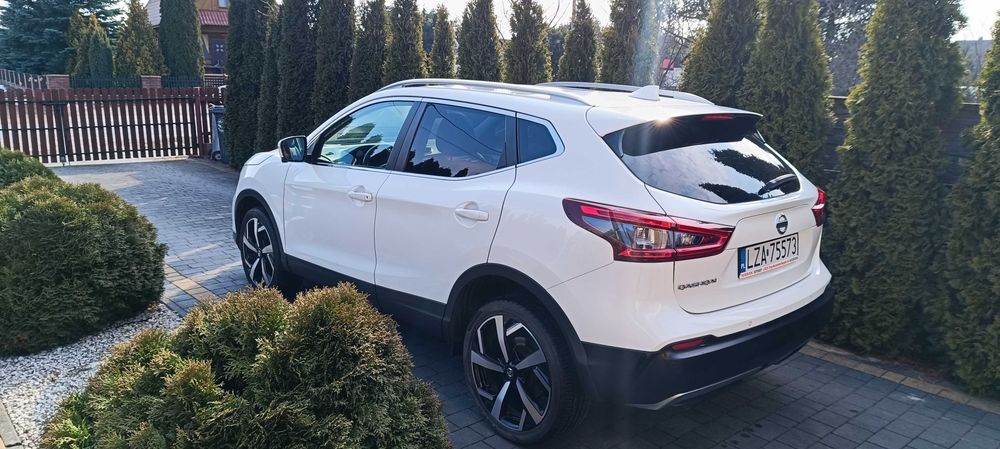 NISSAN QASHQAI 1.2 DIG-T wersja TEKNA - Salon Polska