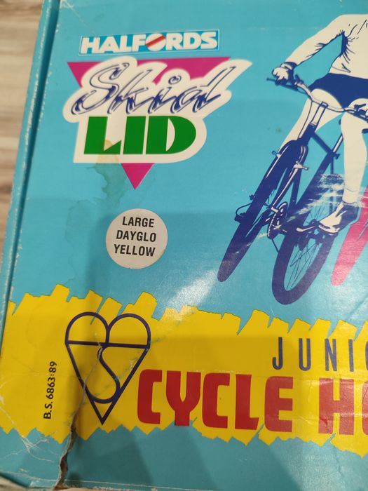 Kask dziecięcy rowerowy 56-62 cm