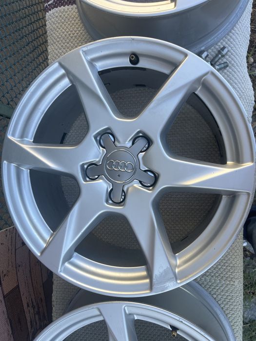 Jantes originais Audi A4 17