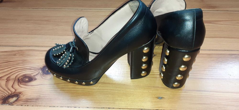 PINKO Czarne skórzane buty na obcasie