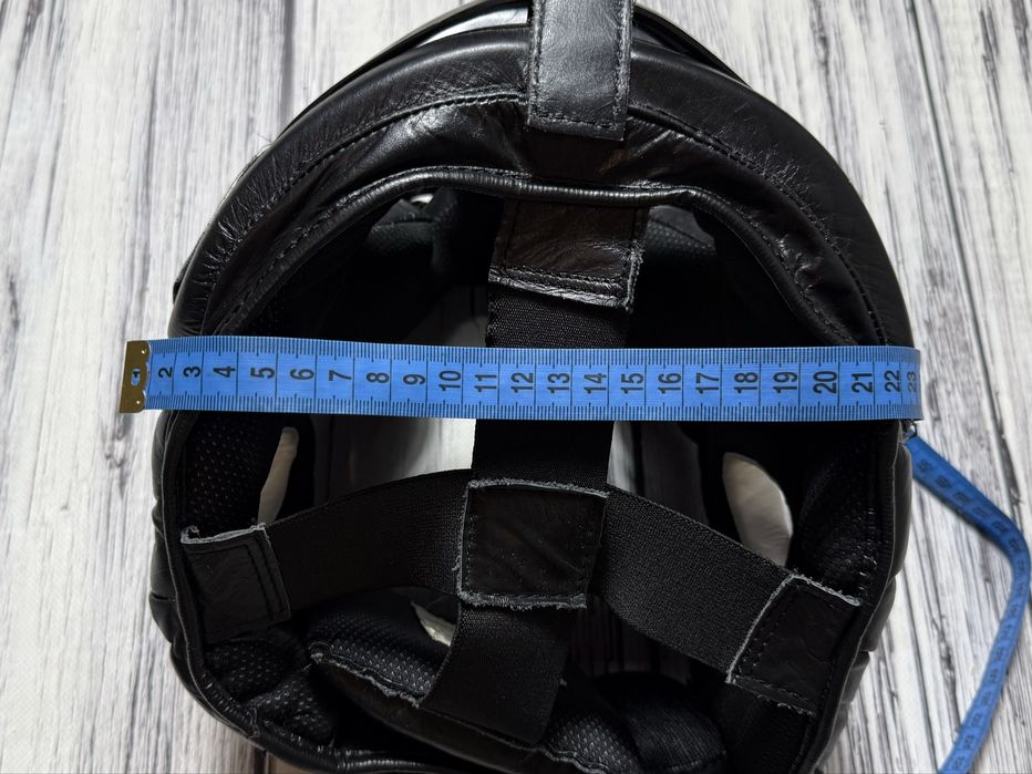 боксерский шлем TITLE boxing universal no-contact headgear 2.0