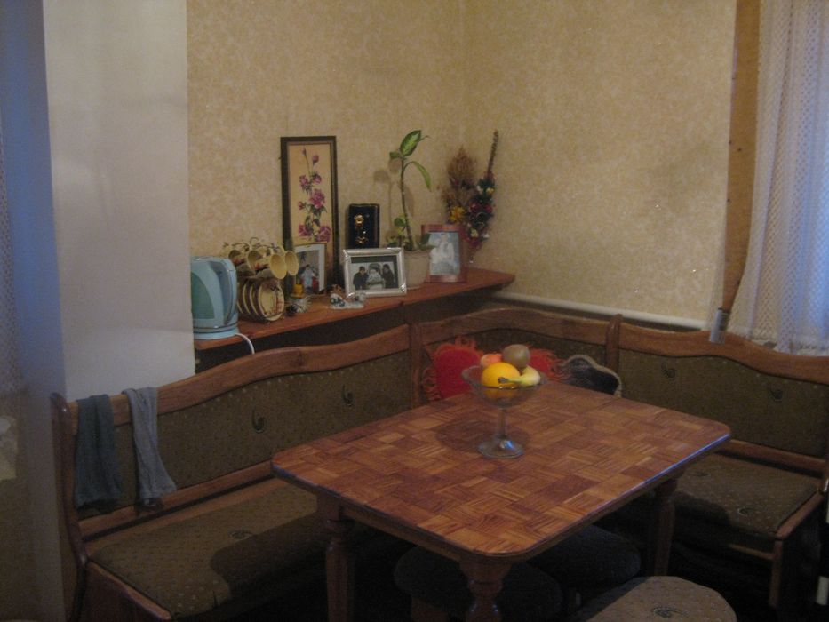 1/2 будинку. 100 м.к. с. Озерна