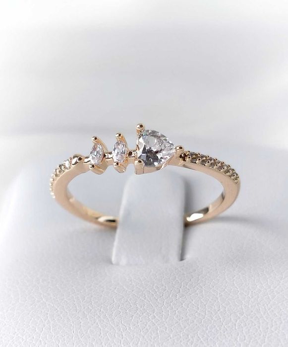 Pierścionek Cyrkonie Stal chirurgiczna Xuping 18K r.6