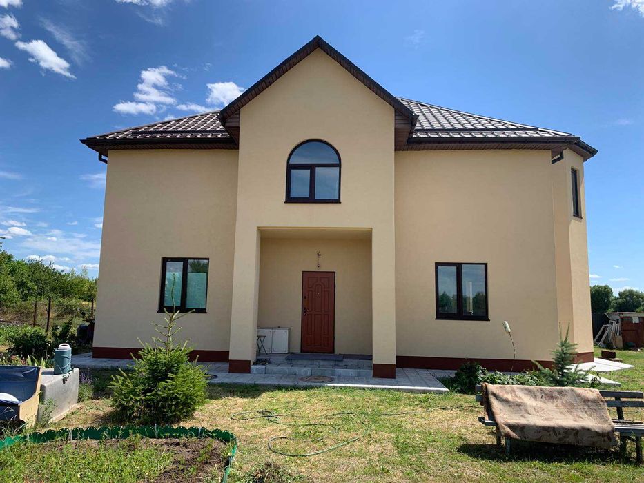 Продаж будинку в селі Бзів