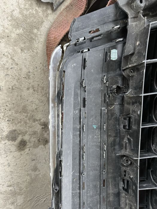 Решітка Ауді Q7 4m 2015-2020рік