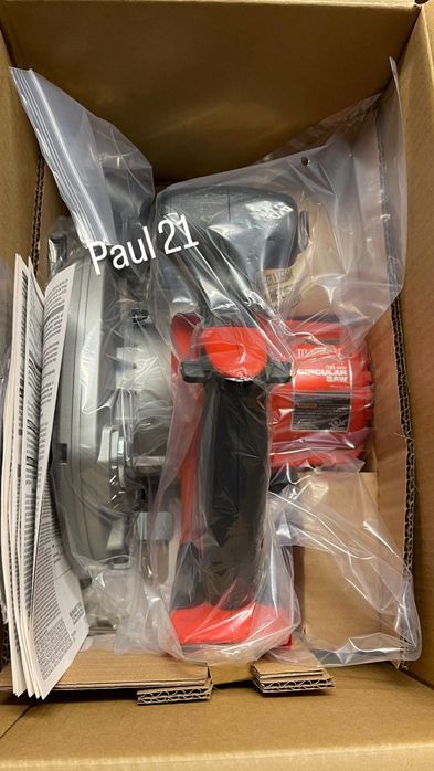 Milwaukee  serra Circular