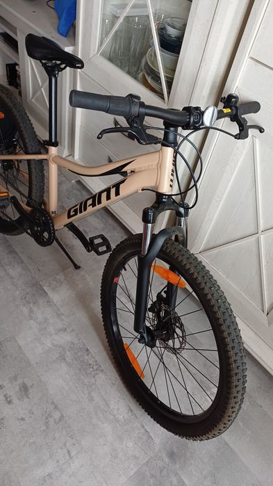 Giant  xtc 24 disc junior  rower