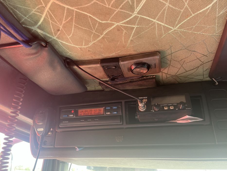 Продам DAF CF85 На рессорах