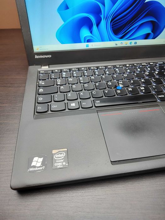 MINI LAPTOP | Lenovo ThinkPad X240 | Intel i5 | 8GB | 128SSD | Win11