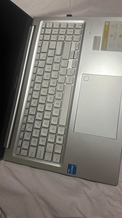 Portátil ASUS Vivobook F1605EA (COM GARANTIA)