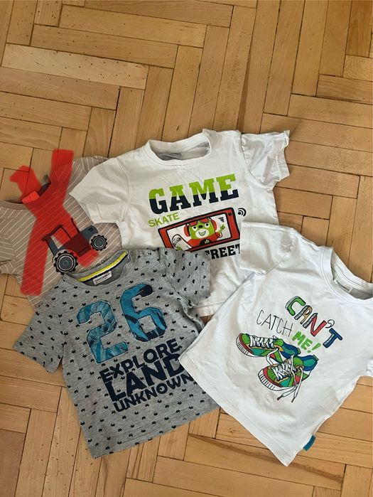 Набір футболок 92 см
