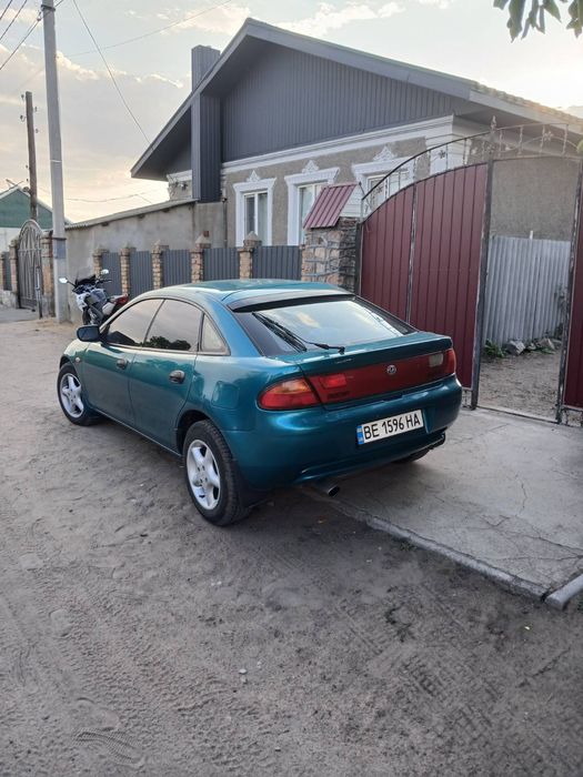 мазда 323ф 1996, 1.8 бнз