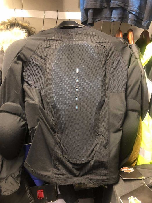 Мото куртки с защитой