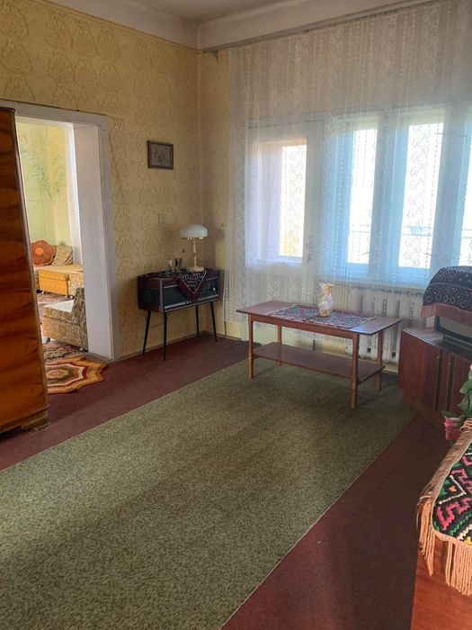 Продається будинок з чудовим краєвидом  у селі  Березний