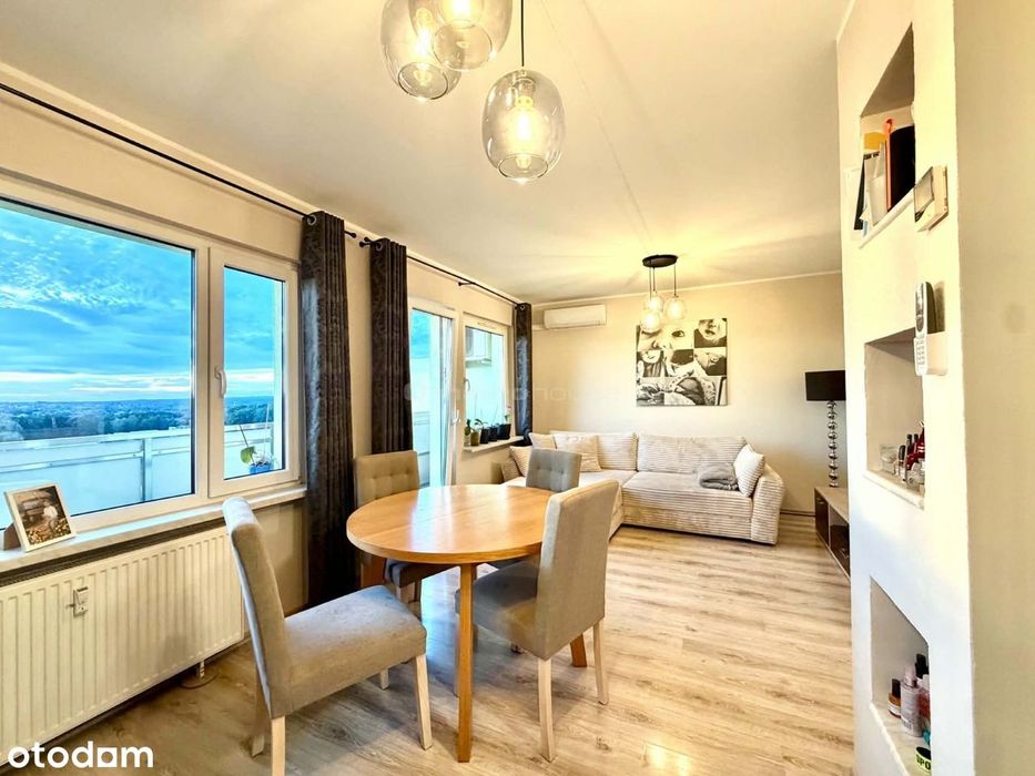 49 m²,  9. piętro  2 balkony