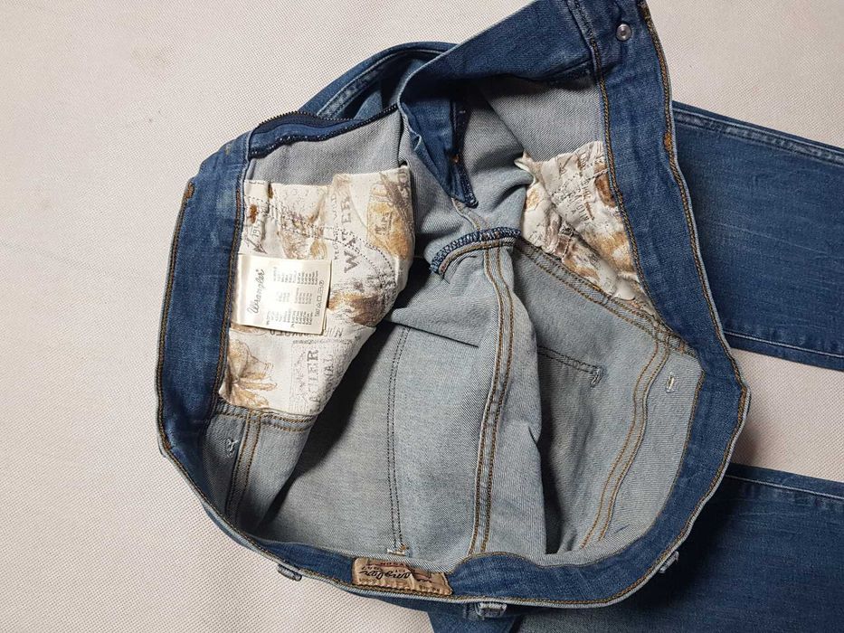 WRANGLER - BRYSON roz. W32L34 pas 87 cm SUPER