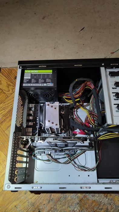 E5 2680 v4, Soyo x99, 16gb(8+8), rx580 4gb