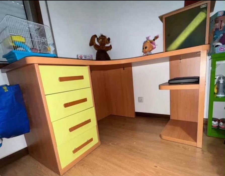 Mobiliario de quarto de criança ( pagamento dinheiro )