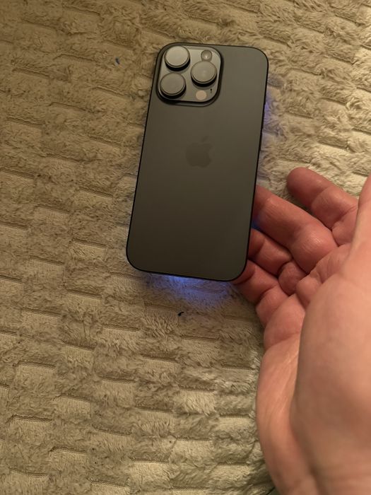 Iphone 16 pro 128 gb black ideał bat 90%