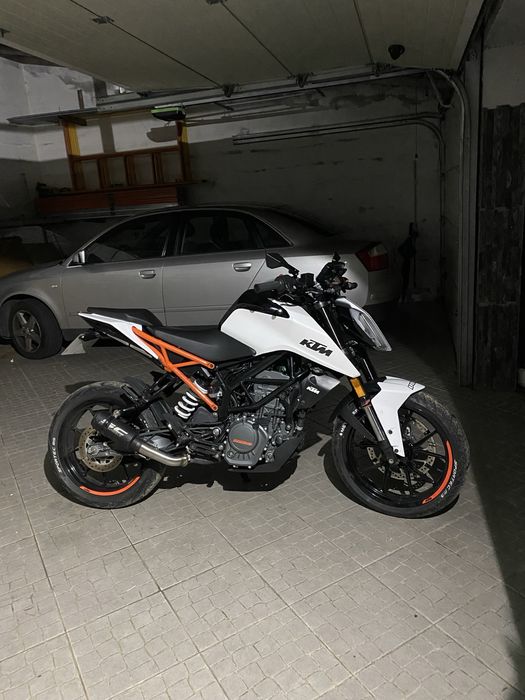 Ktm duke 125cc de 2017 branca