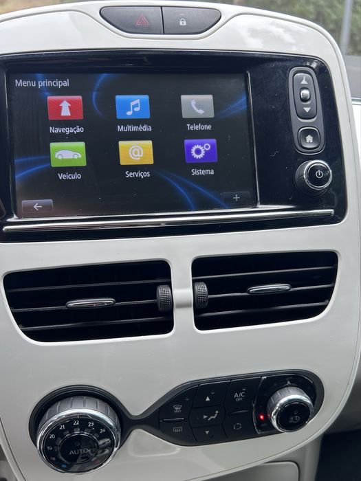 RENAULT ZOE ELECTRIC DRIVE LIFE C/GARANTIA