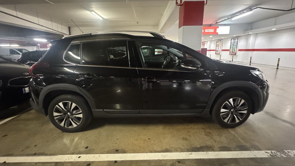 Peugeot 2008 — fotografia 3