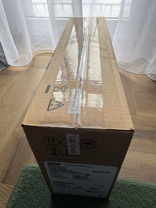 Mini PC LENOVO ThinkCentre M 75q Gen 5 Czarny