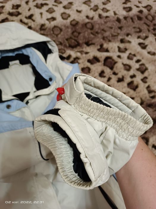 Спортивная термо курточка .