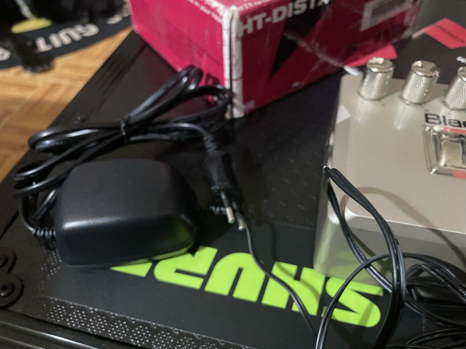 Pedal a válvulas Blackstar HT-DistX