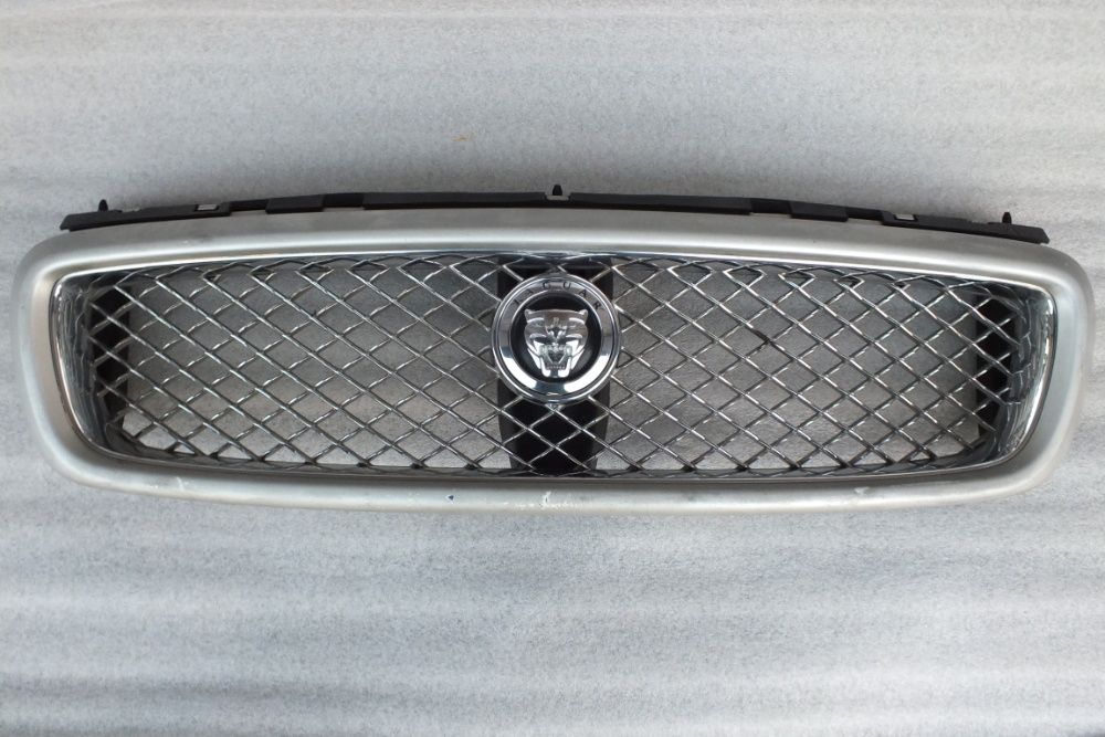 Jaguar X-type lift grill atrapa przód przednia oryginał
