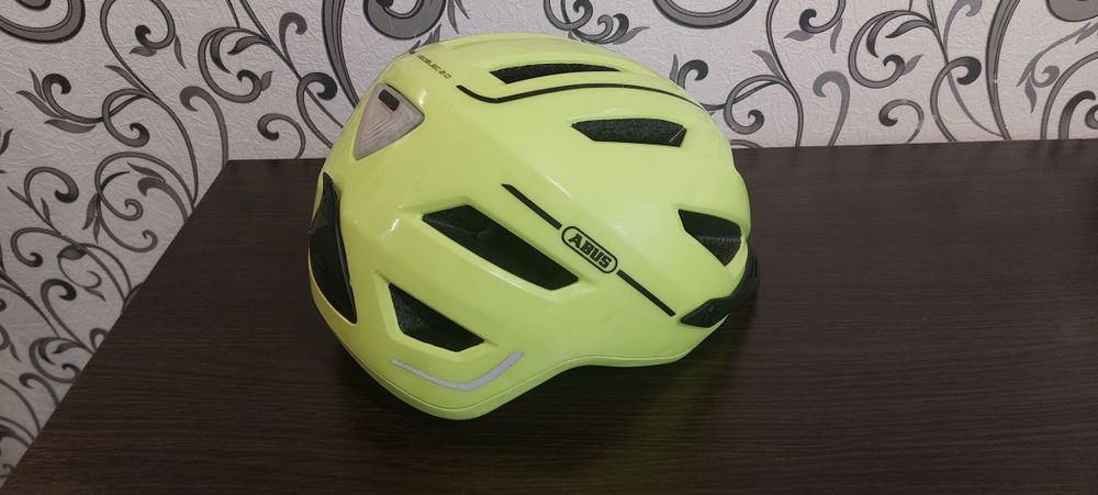 Вело шолом Abus Pedelec 2.0 Ace Signal Yellow (51-55 cm)