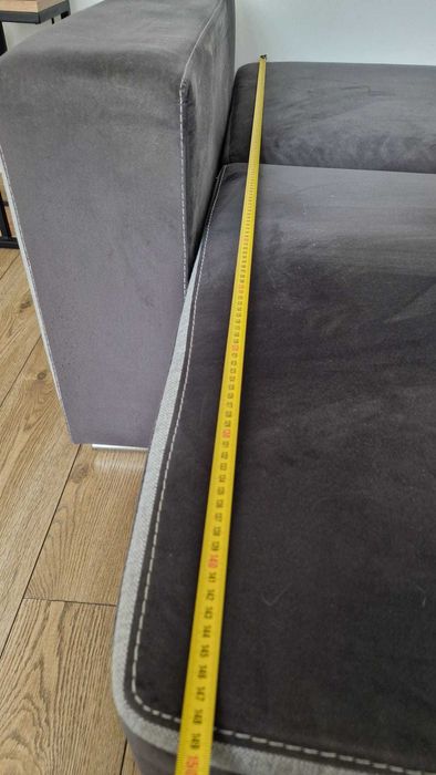 Narożnik+ fotel+ pufa w bardzo dobrym stanie (260x260cm)