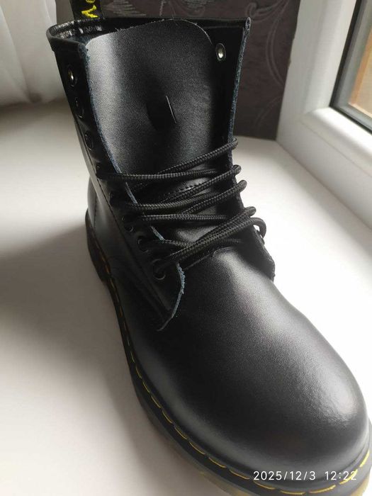 Нові черевики демісезонні