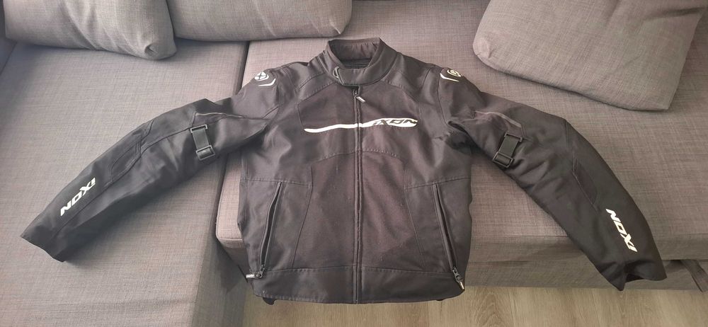 Vendo Casaco Ixon Moto
