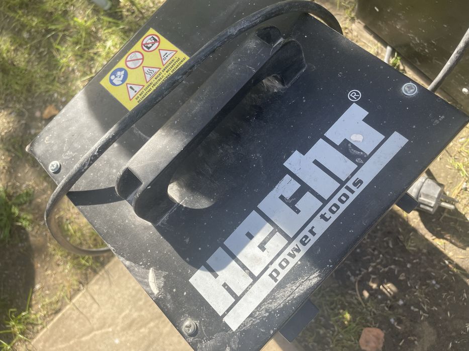 Nagrzewnice Hecht 2 kw 2szt.